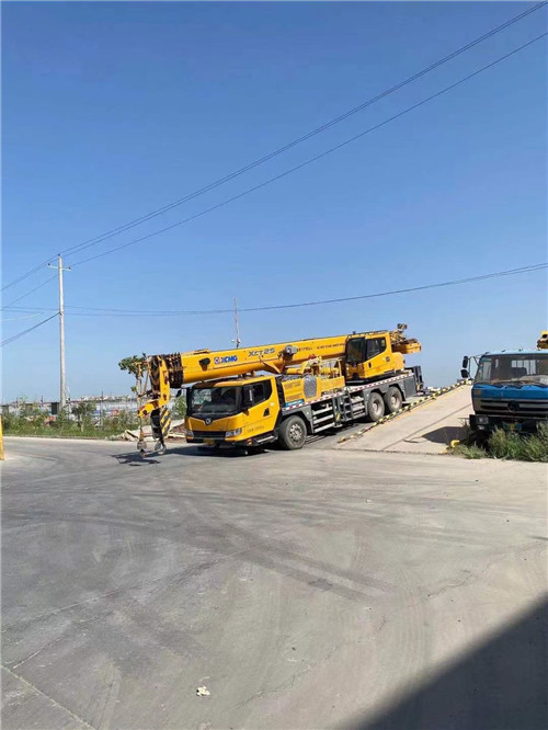 龙门县吊车作业时，可能会产生哪些额外收费项目？