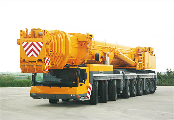 龙门县精密设备吊装（如机床、仪器）需要特殊车型吗？